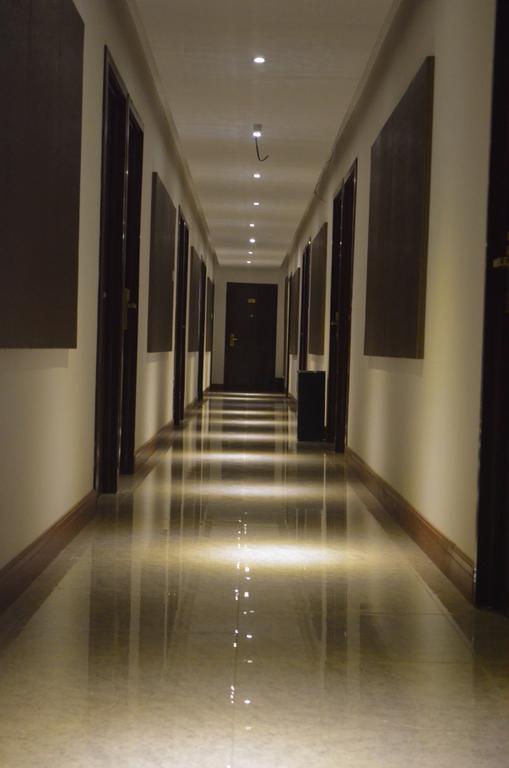 Mustika Gajah Mada Hotel Jakarta Exterior foto
