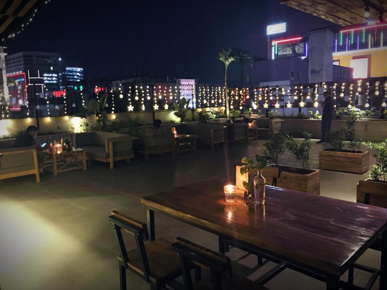 Mustika Gajah Mada Hotel Jakarta Exterior foto