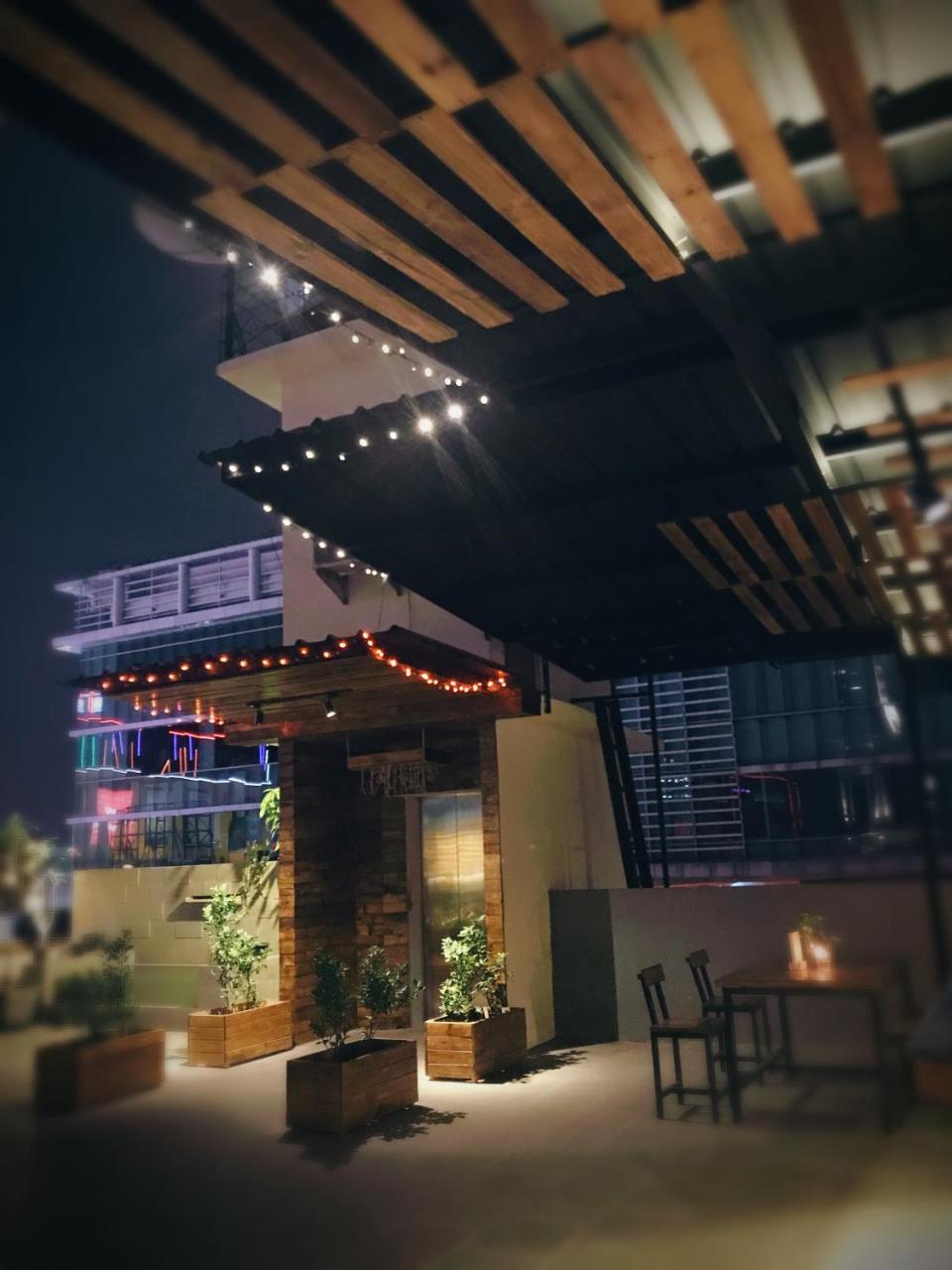 Mustika Gajah Mada Hotel Jakarta Exterior foto