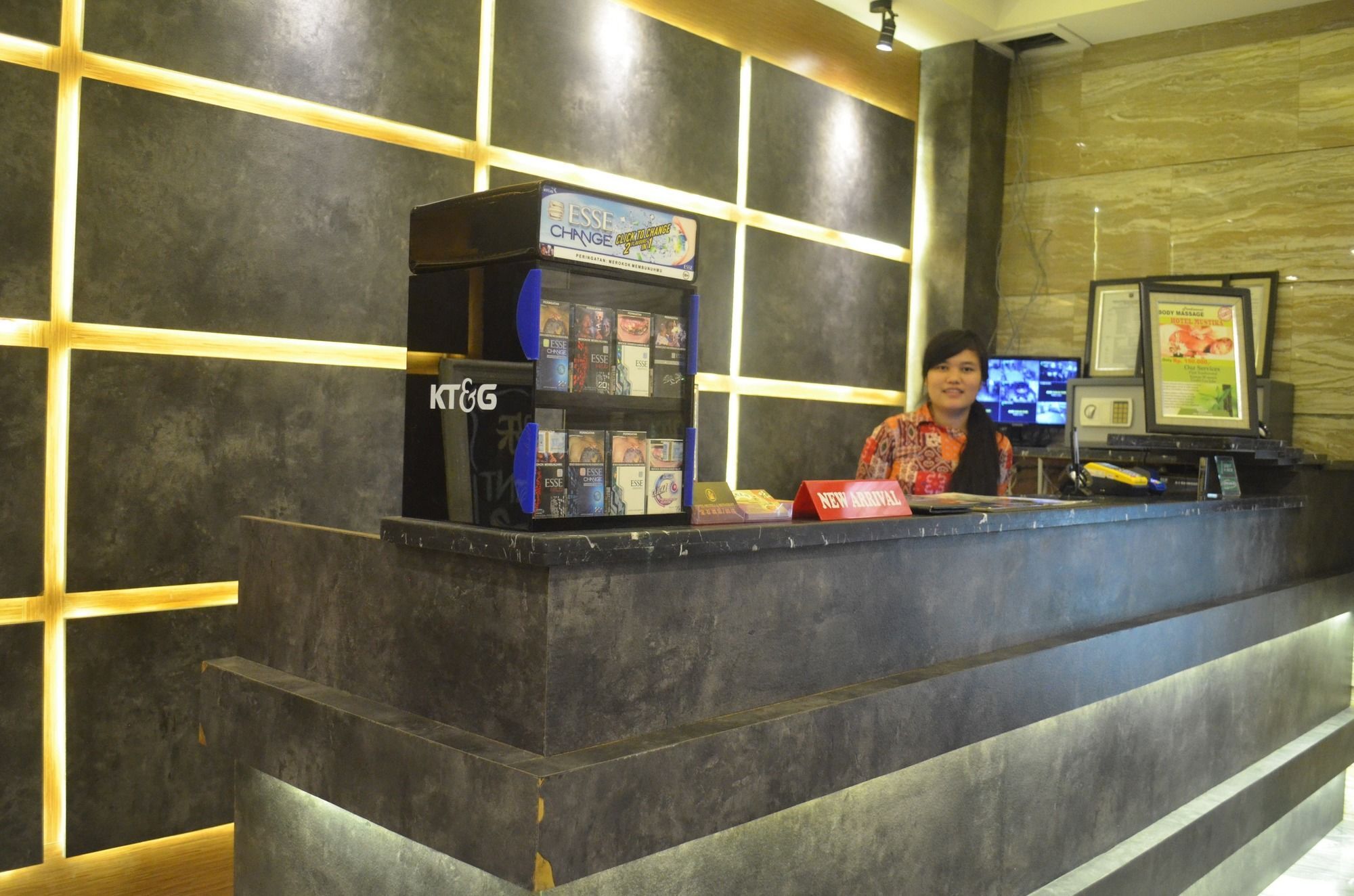 Mustika Gajah Mada Hotel Jakarta Exterior foto