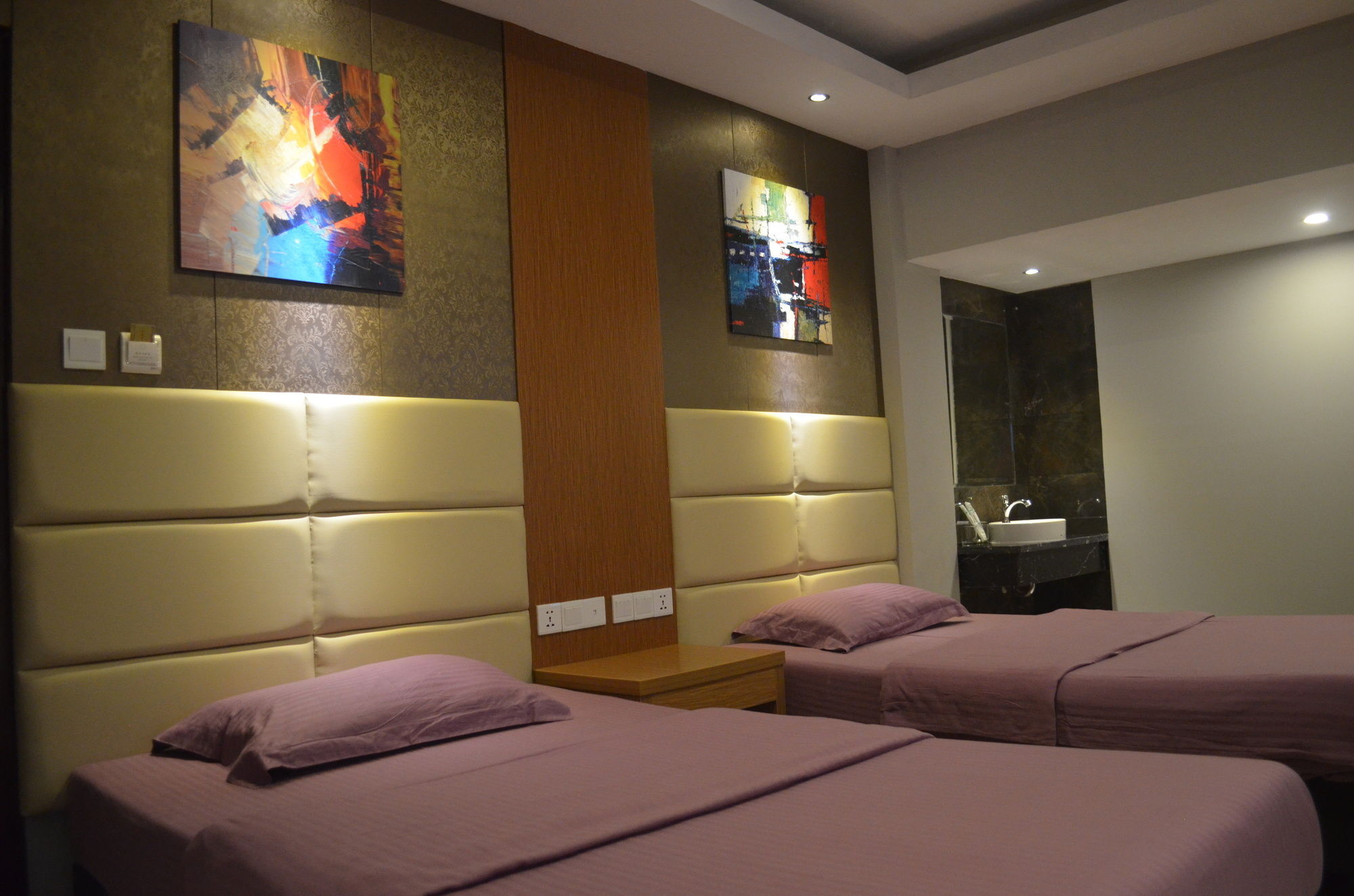 Mustika Gajah Mada Hotel Jakarta Exterior foto